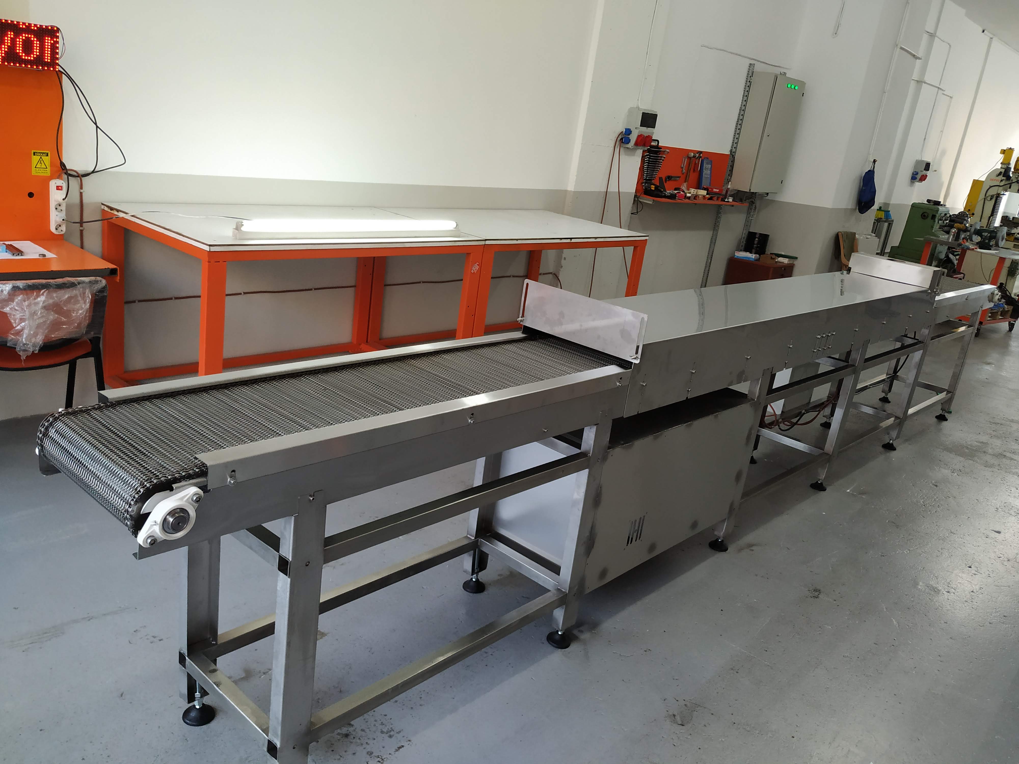 Tel Bantlı Konveyör