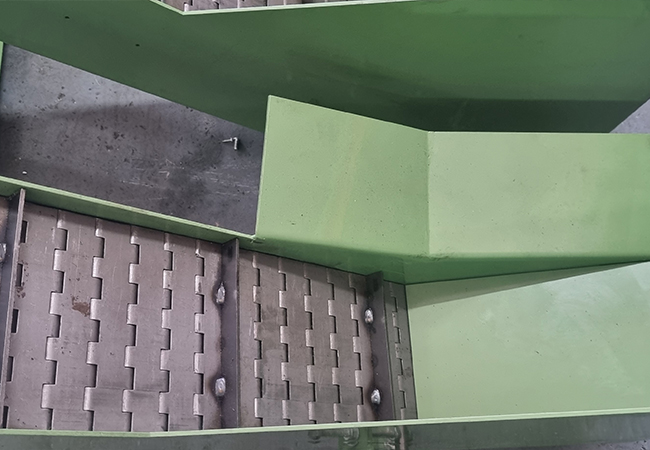 Çelik Paletli Konveyörler