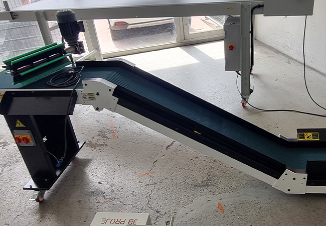 Plastik Enjeksiyon Konveyörleri